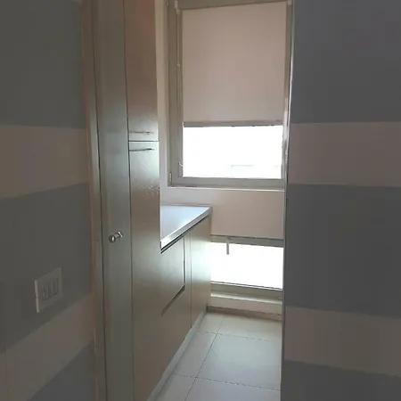 Minzoni Sul Mare E 130 Mt Dal Centro Appartement *